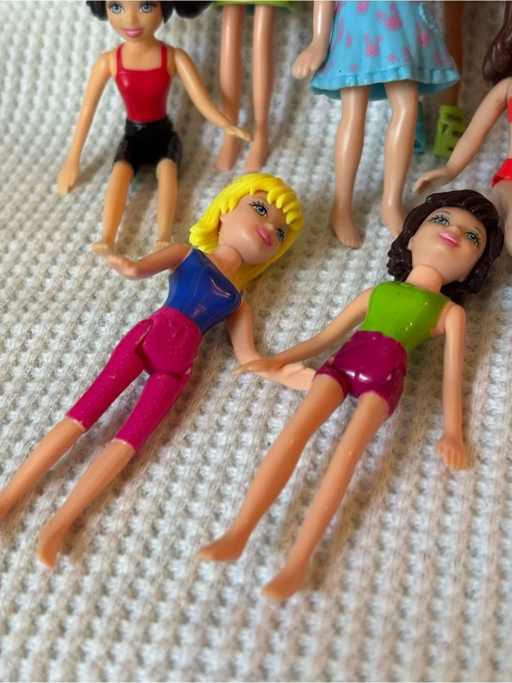 Polly pocket dolls & clothes mini doll lot of 13